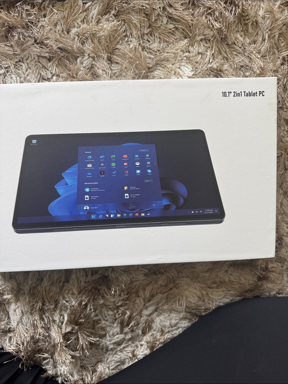 10.1" Blue 4 in-1 Tablet 10.1" come with case keyboard and Pen